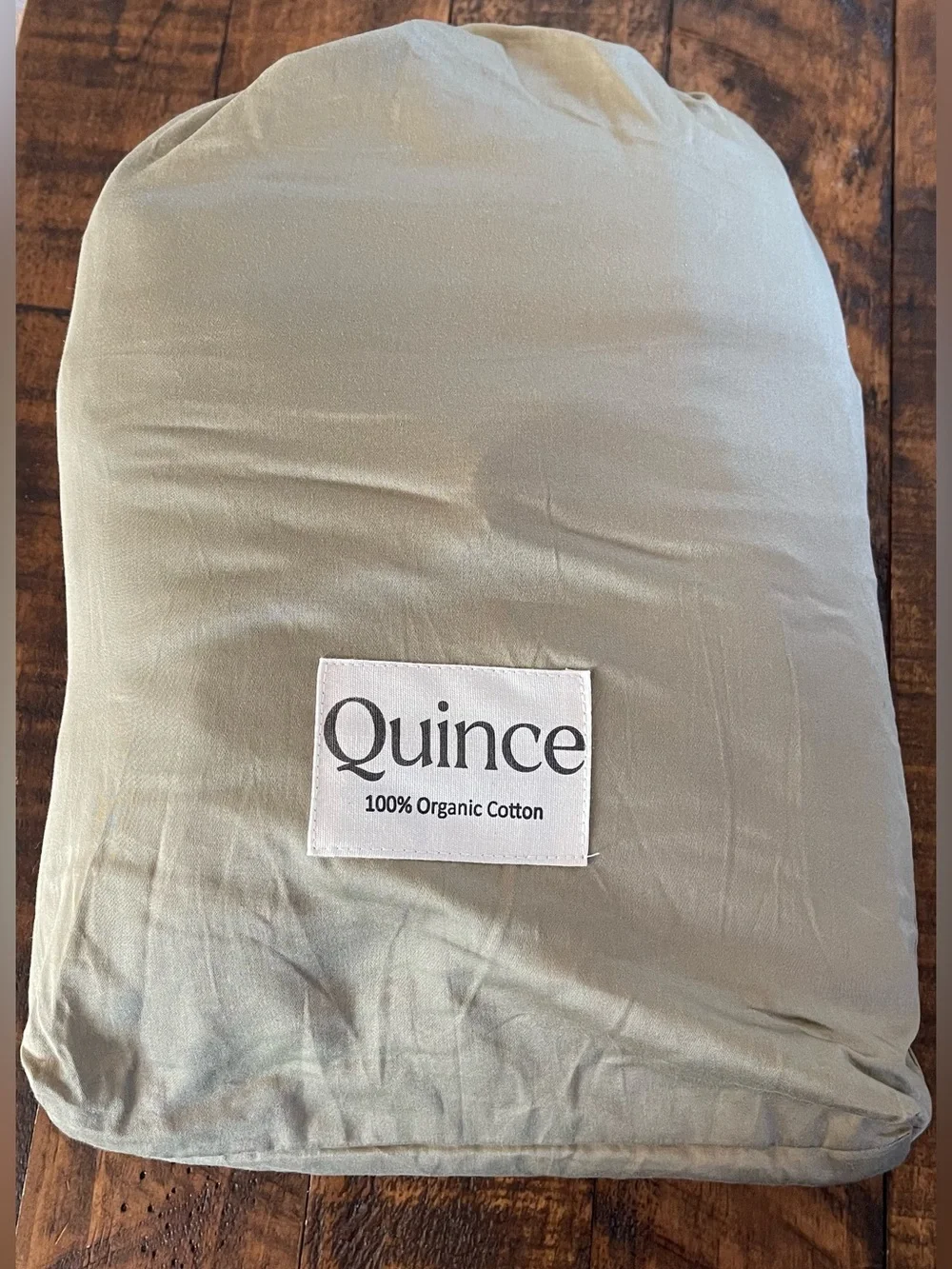 NWOT Quince Luxury Organic Sateen 3 Pc Sheet Set, Twin (Aloe)